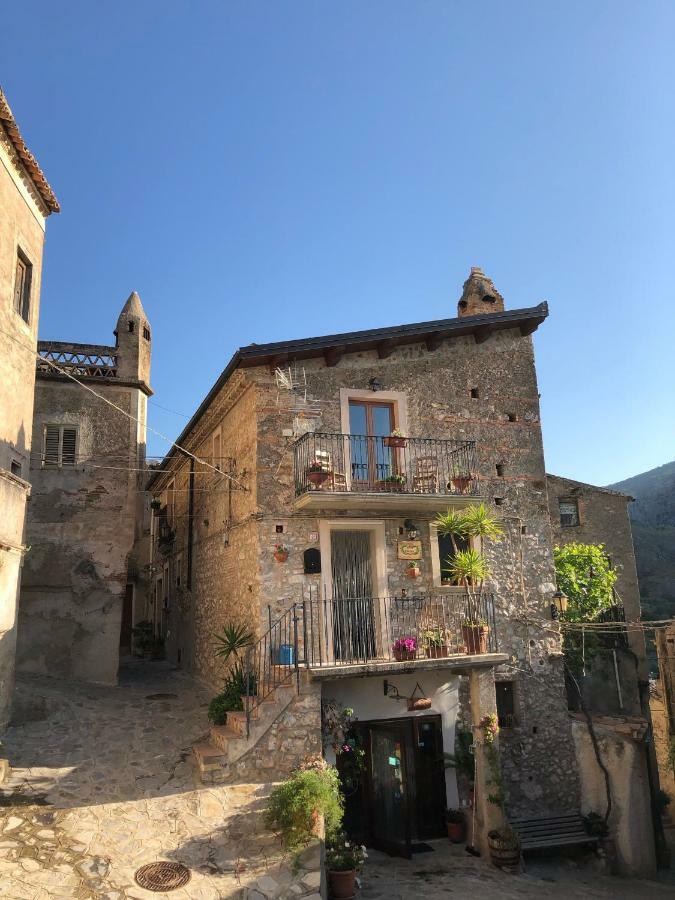 B&B Dhafna Civita Exterior foto